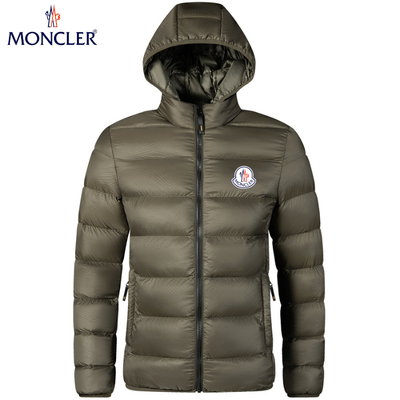 Men’s Ultra-Light Hooded Puffer Jacket